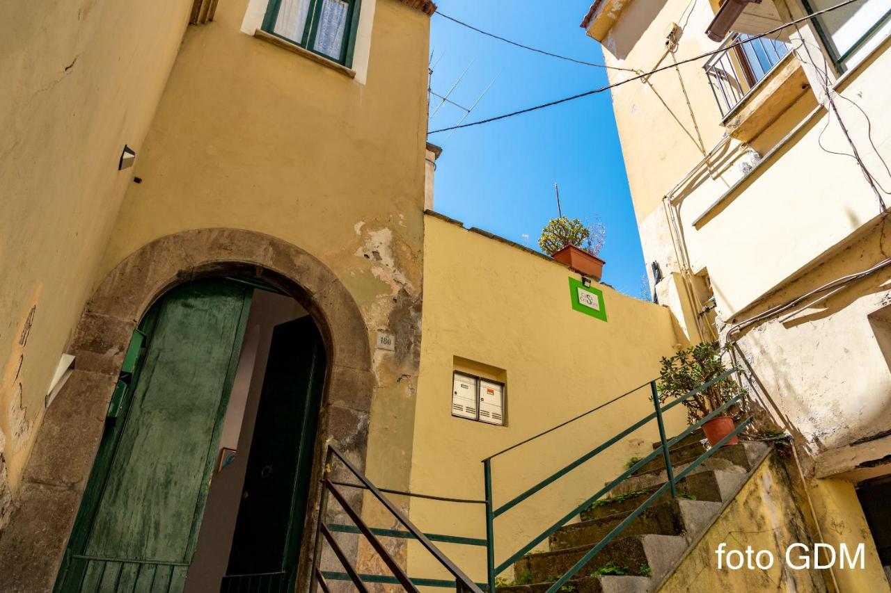 Estate4Home - Casa Cristina Соренто Екстериор снимка