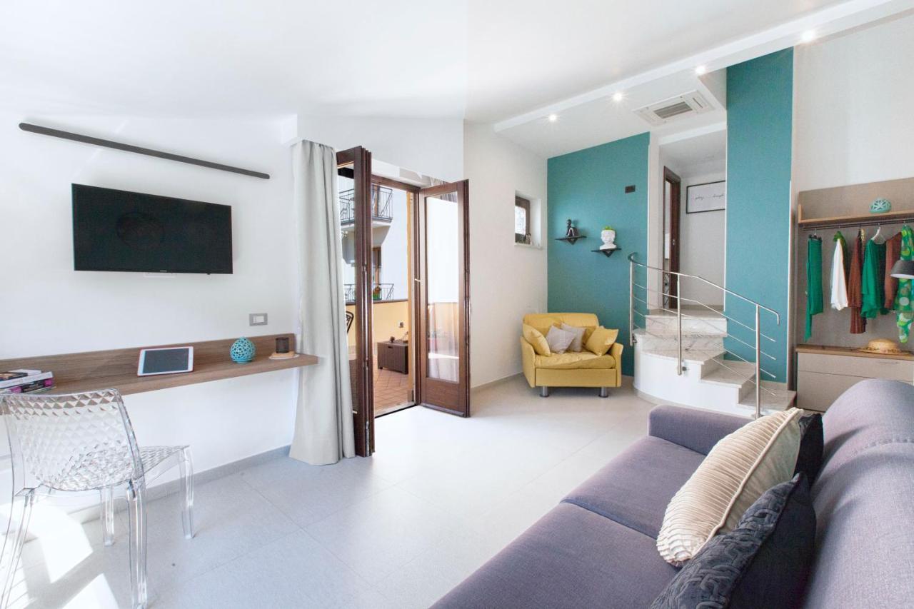 Estate4Home - Casa Cristina Соренто Екстериор снимка